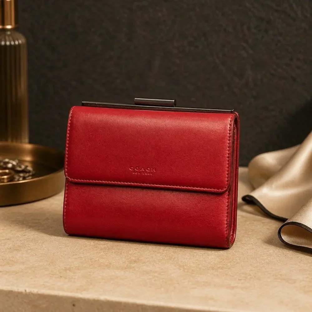Vintage Coach Red Leather Bifold Wallet with Coin Pouch (READ)